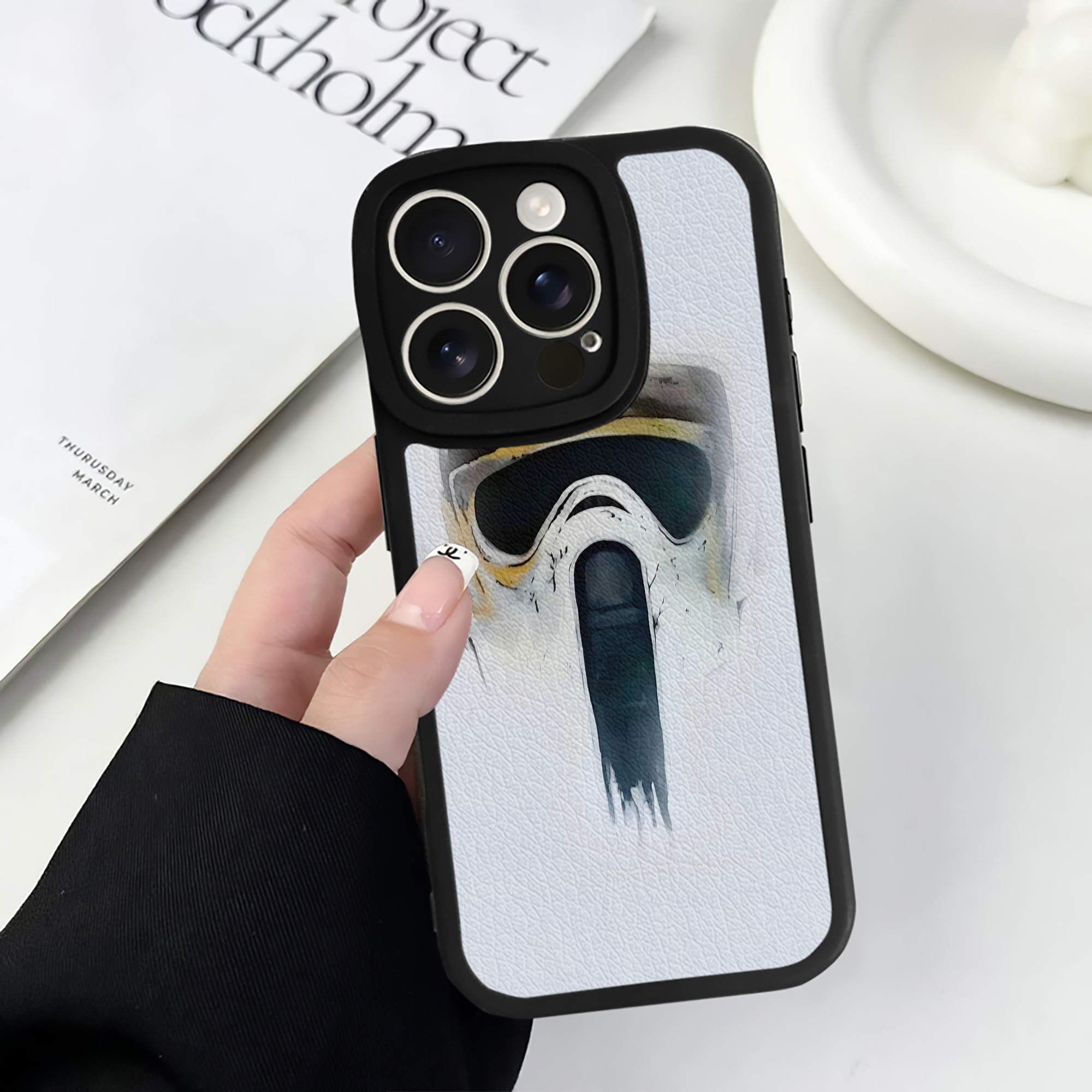 （画像用） スター・ウォーズ Star Wars 【iPhone 16シリーズ対応】シリコンスマホケース（レザー調） 材質：シリコン